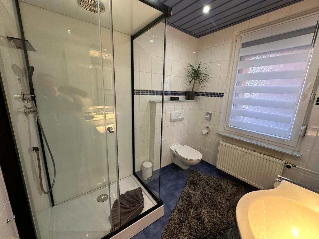 Christels Ferienwohnung 2 In Thale Mit Ueberdachter Terrasse, Kueche Mit Tv & Geschirrspueler エクステリア 写真