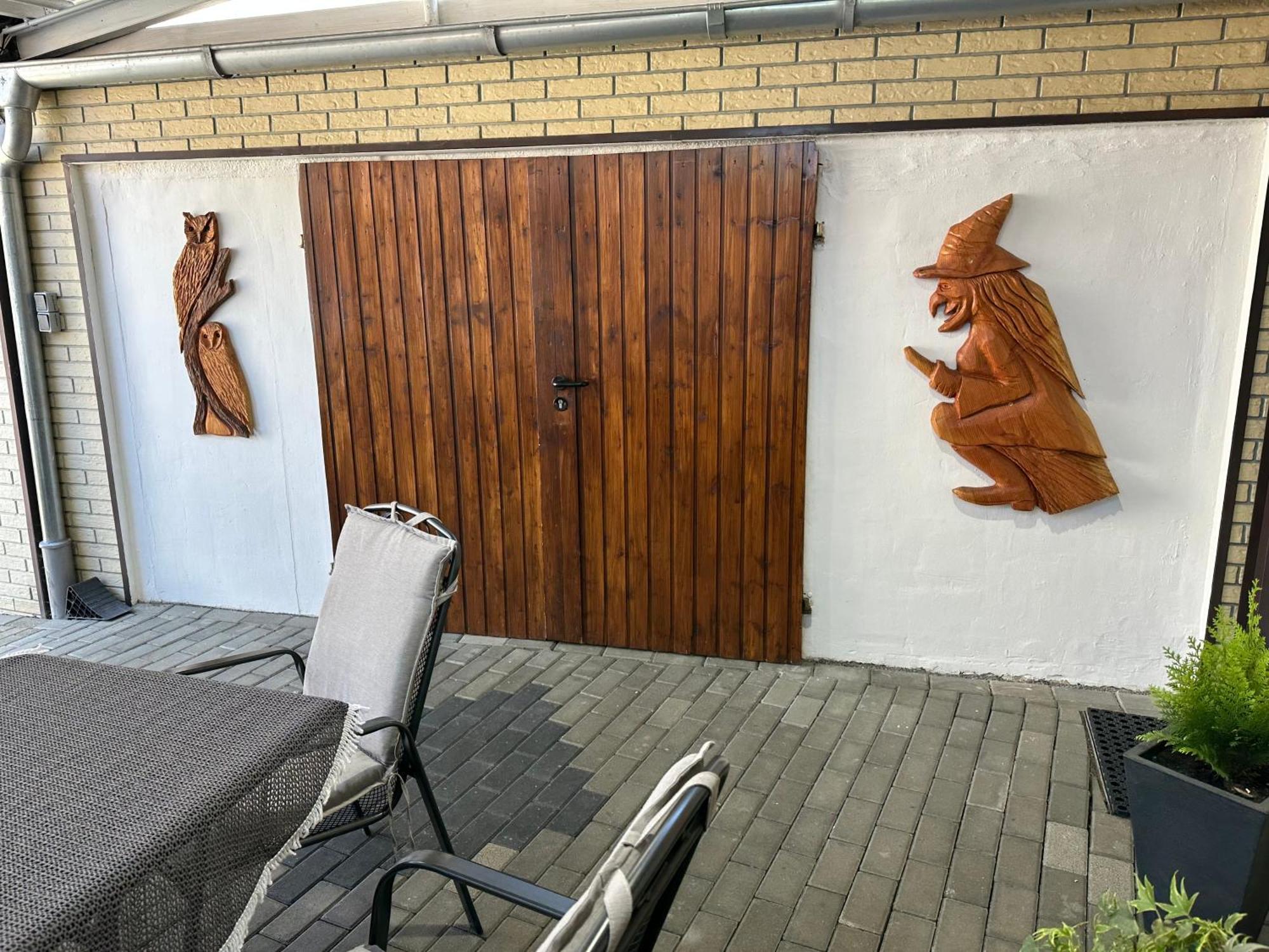 Christels Ferienwohnung 2 In Thale Mit Ueberdachter Terrasse, Kueche Mit Tv & Geschirrspueler エクステリア 写真